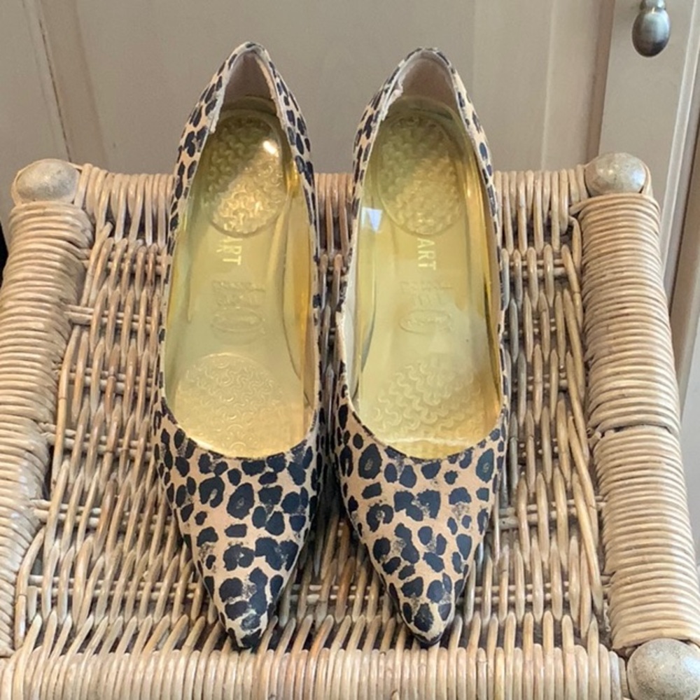 Women’s Shoes